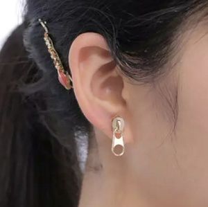 🦋NEW! Fun Gold or Silver Zipper Earrings